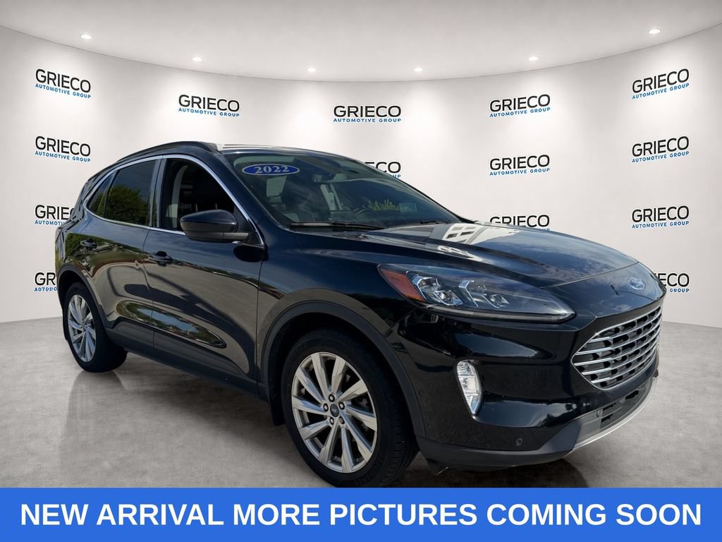 Certified 2022 Ford Escape Titanium w/ Titanium Elite Package