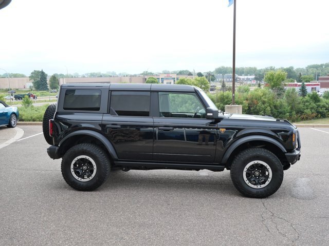Certified 2022 Ford Bronco Badlands AWD/4WD image 3