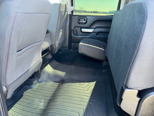 Used 2017 Chevrolet Silverado 1500 LT w/ All Star Edition image 28