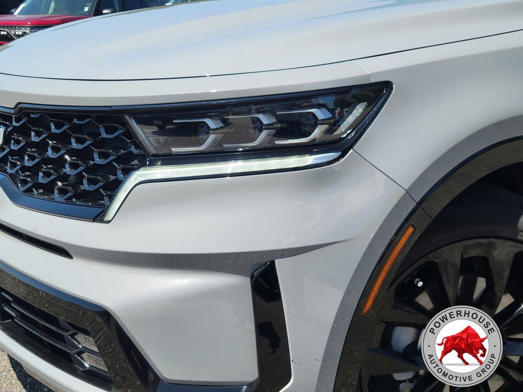 Used 2023 Kia Sorento SX image 11