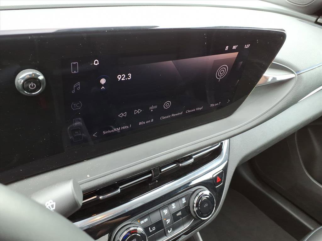 Used 2025 Buick Envista Sport Touring FWD image 13