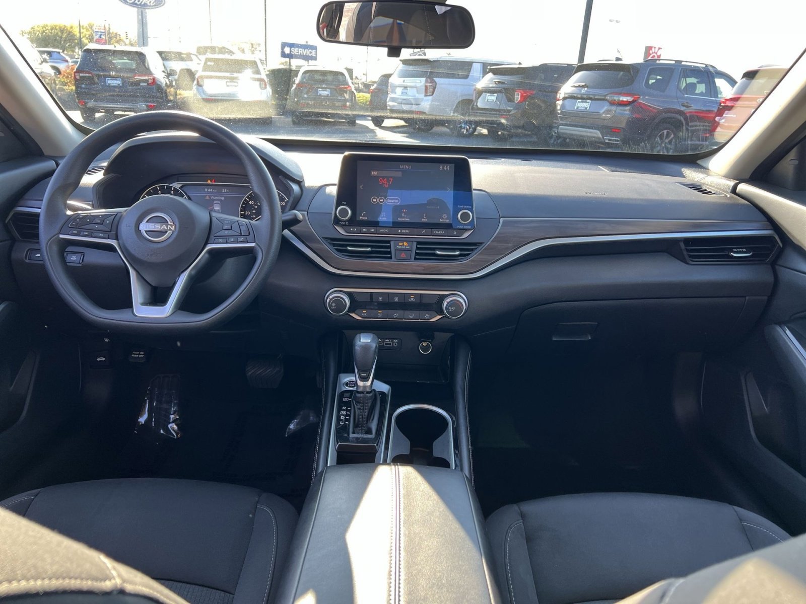 Used 2023 Nissan Altima 2.5 SV FWD image 22