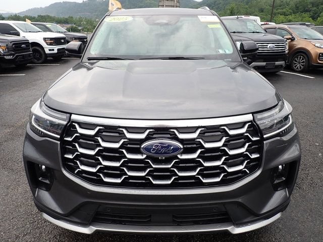 Certified 2025 Ford Explorer Platinum w/ LUX Leather Package AWD/4WD image 13
