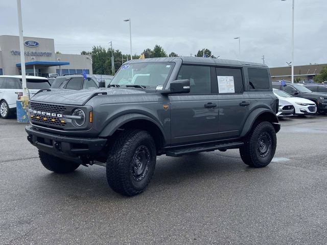 Certified 2025 Ford Bronco Badlands AWD/4WD image 3