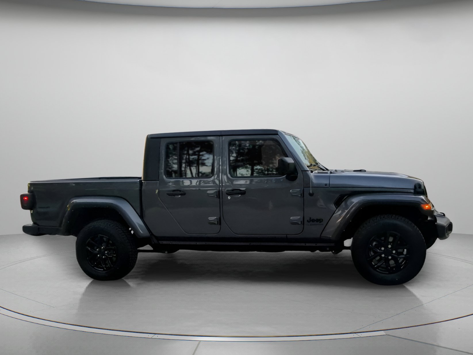 Used 2022 Jeep Gladiator Sport AWD/4WD image 34