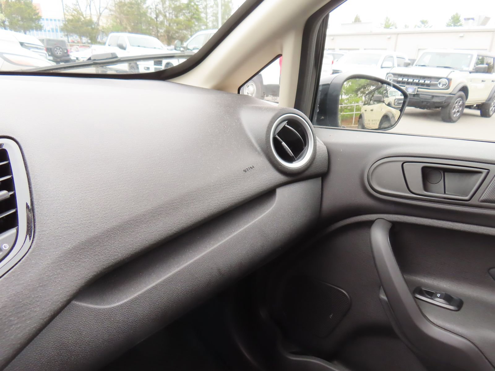 Certified 2019 Ford Fiesta ST-Line w/ ST Line Cold Weather Package image 26