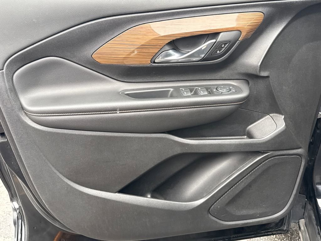 Used 2020 GMC Terrain SLE w/ Driver Convenience Package image 15