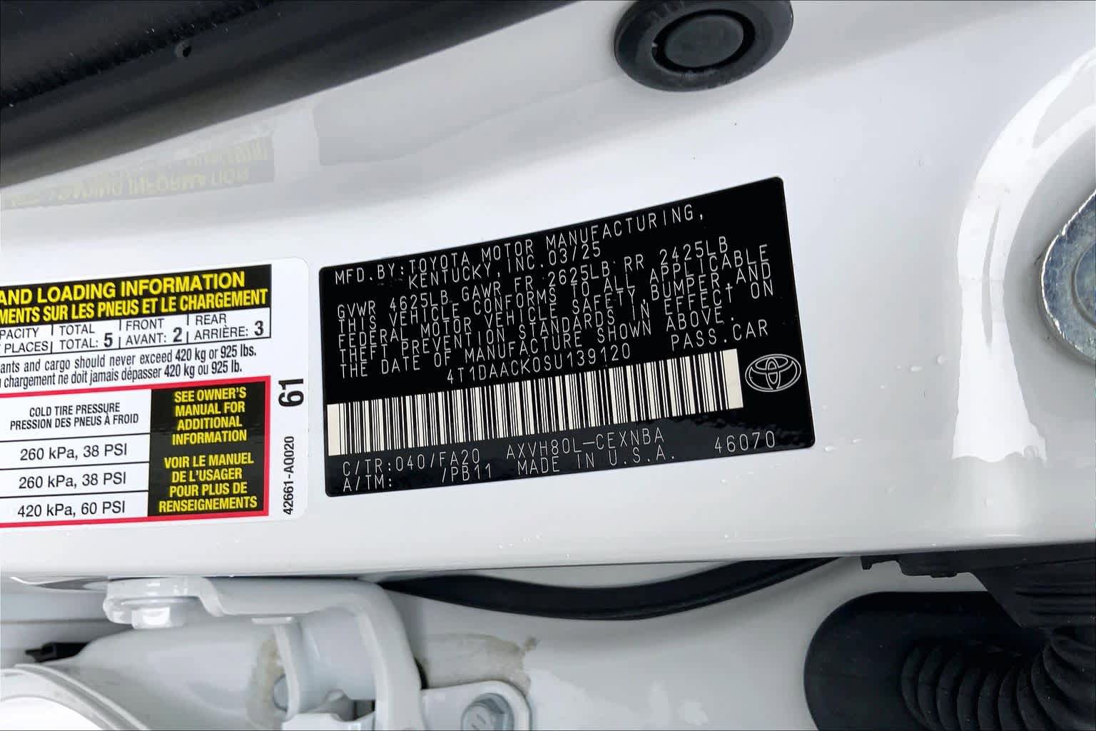 Used 2025 Toyota Camry LE w/ Convenience Package FWD image 32