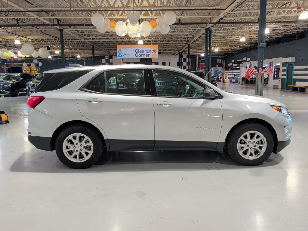 Used 2018 Chevrolet Equinox LS FWD image 8