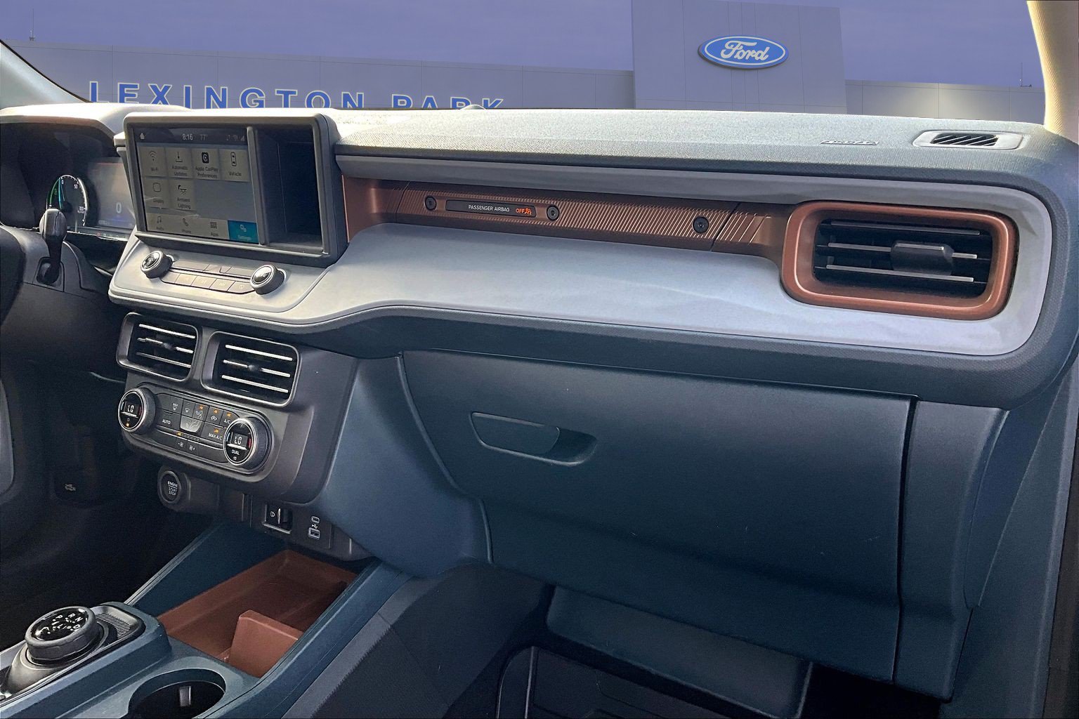 Certified 2022 Ford Maverick Lariat FWD image 27