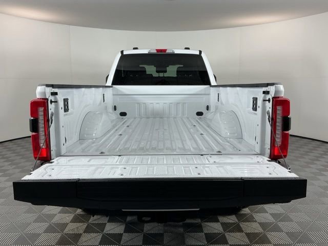 Certified 2025 Ford F350 Lariat w/ FX4 Off-Road Package AWD/4WD image 7