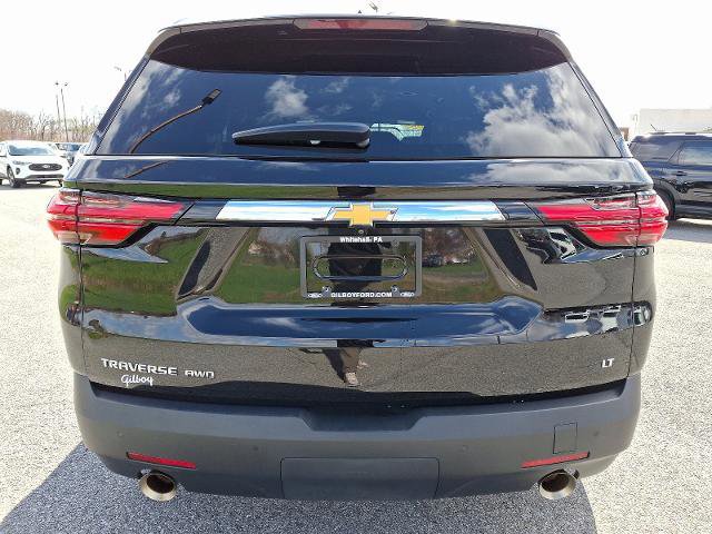 Used 2022 Chevrolet Traverse LT image 3
