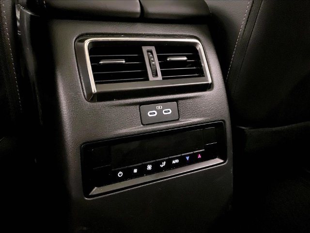 Used 2024 MAZDA CX-90 Plug-In Hybrid w/ Premium Pkg AWD/4WD image 33