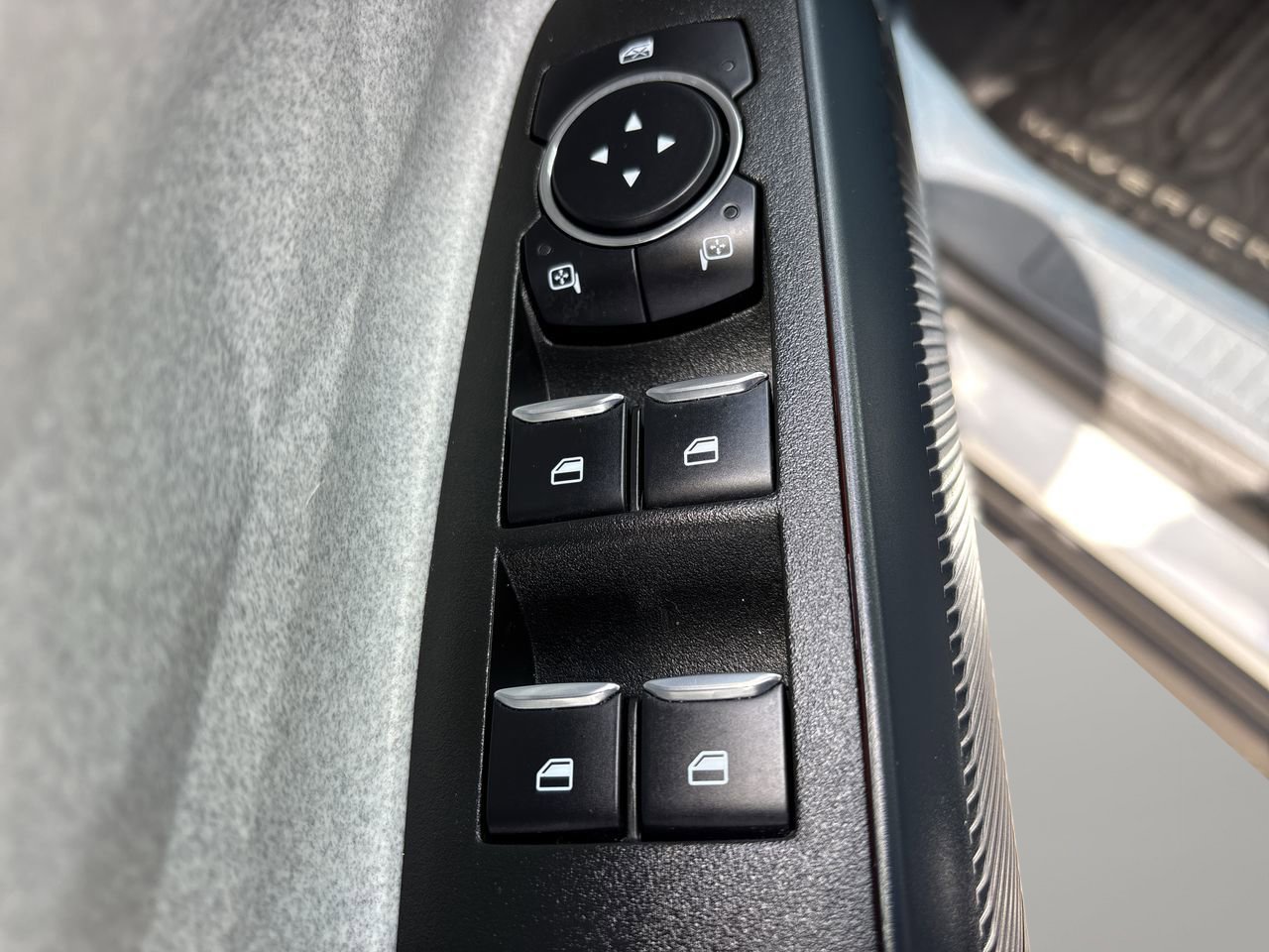 Certified 2023 Ford Maverick XLT FWD image 16