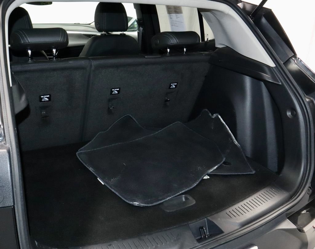 Used 2025 Buick Encore GX Preferred image 13