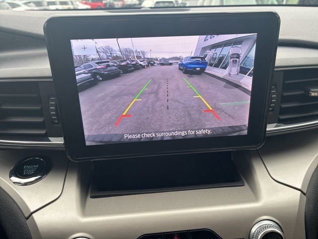 Certified 2022 Ford Explorer XLT w/ Equipment Group 202A image 25