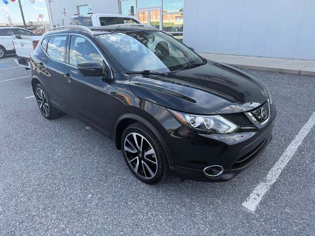 Used 2019 Nissan Rogue Sport SL AWD/4WD image 2