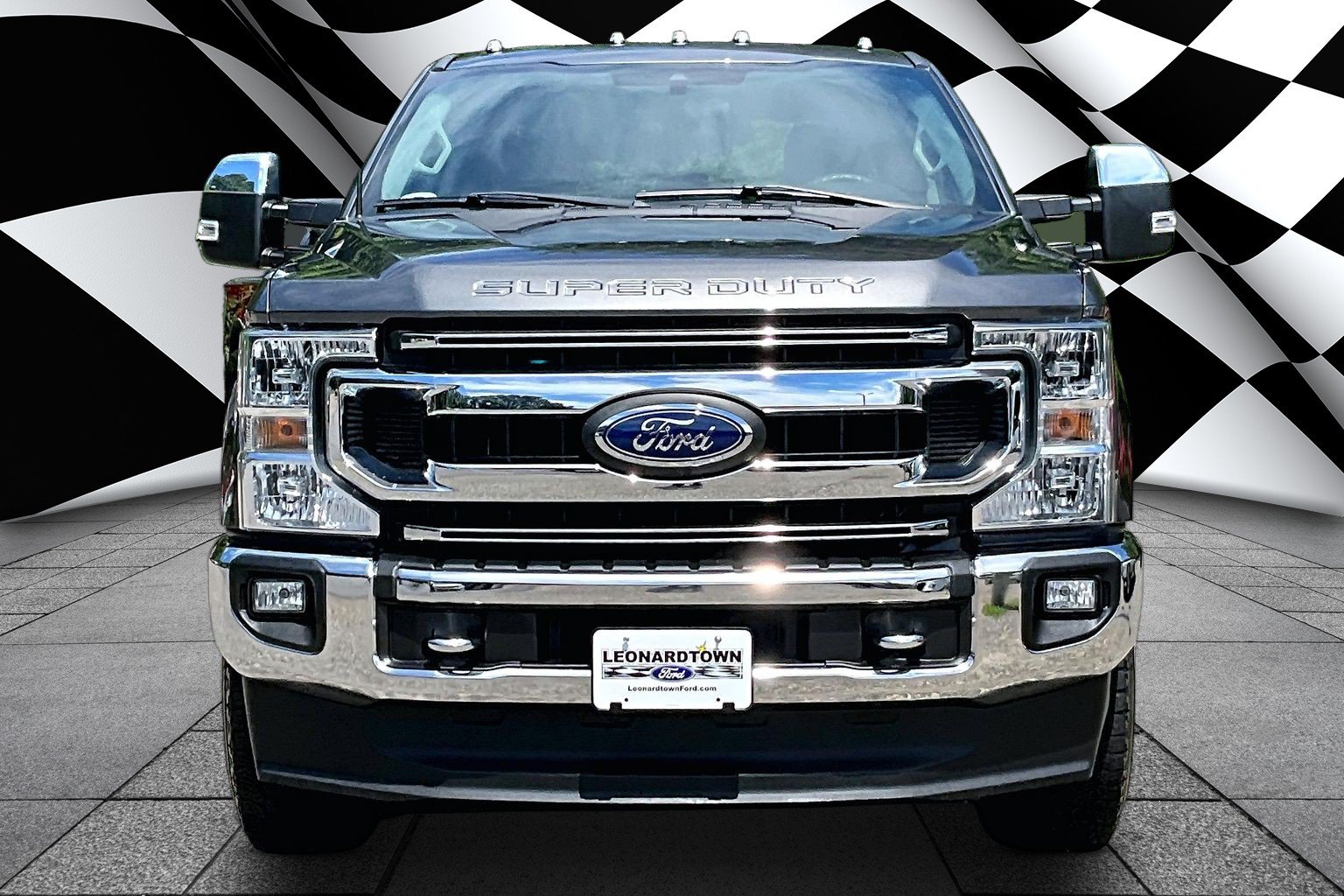 Certified 2020 Ford F350 XLT w/ XLT Premium Package AWD/4WD image 3