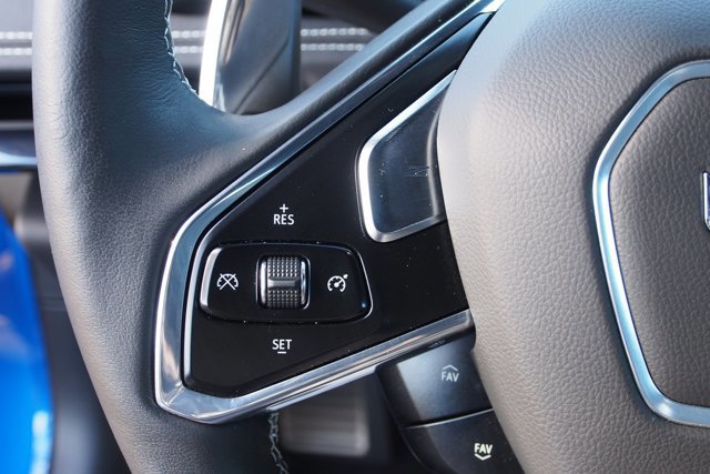 Used 2023 Chevrolet Corvette Stingray Preferred Conv w/ Stealth Interior Trim Package image 22