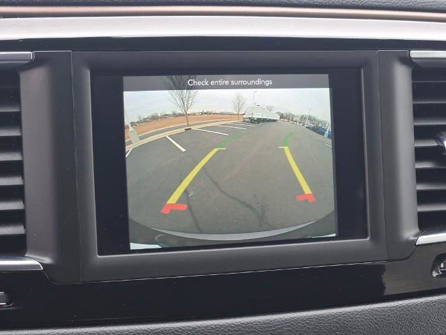 Used 2018 Chrysler Pacifica Touring Plus w/ Tire & Wheel Group image 25