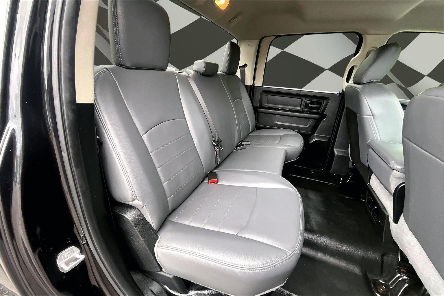 Used 2018 RAM 1500 Tradesman w/ Protection Group AWD/4WD image 27