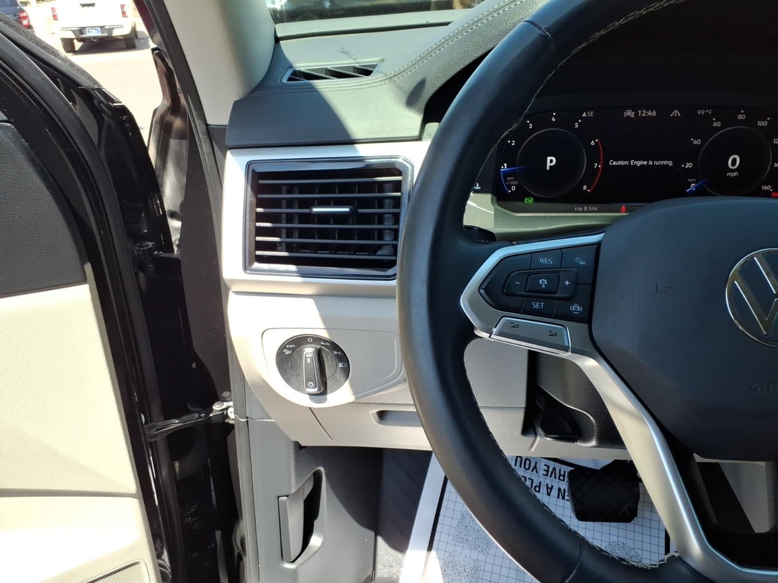 Used 2022 Volkswagen Atlas SE AWD/4WD image 28