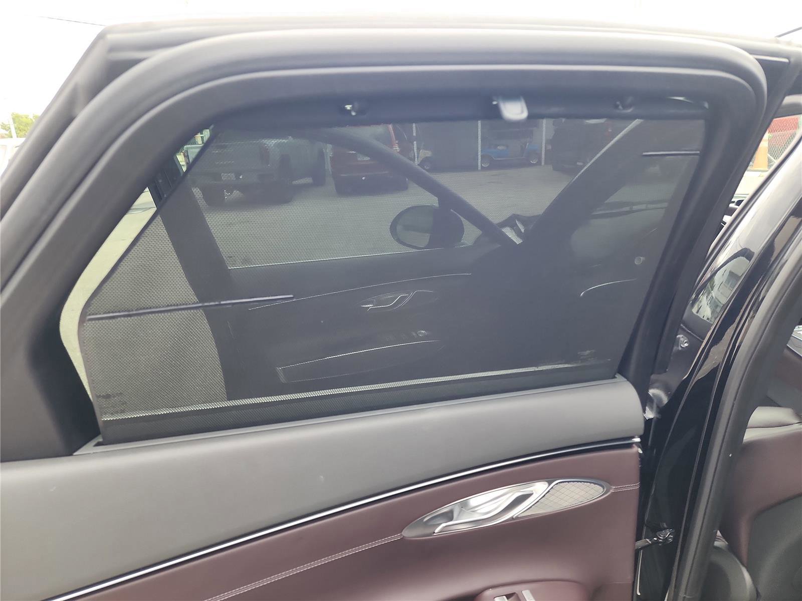 Used 2022 Genesis GV70 2.5T w/ Advanced Package image 22