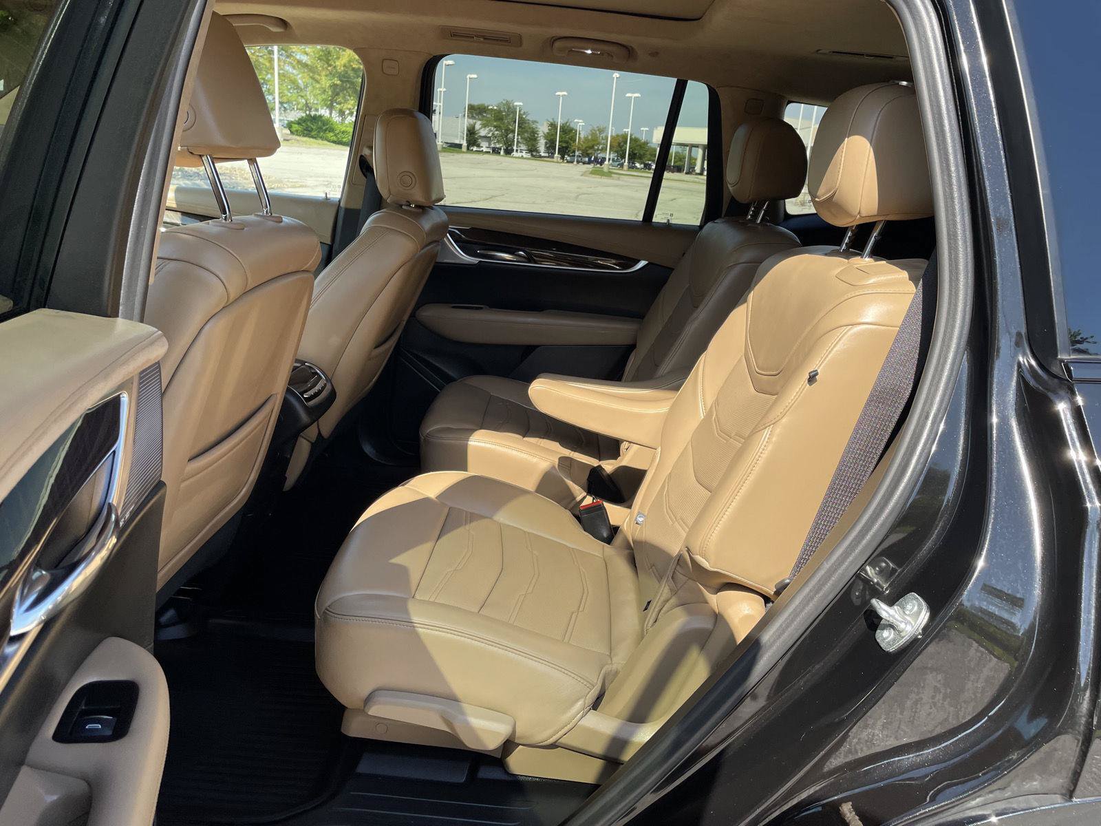 Used 2025 Cadillac XT6 Sport w/ Platinum Package AWD/4WD image 19