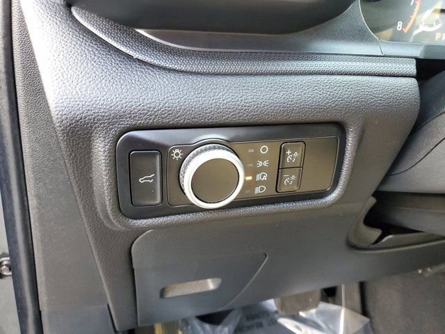 Certified 2024 Ford Explorer 2WD image 20