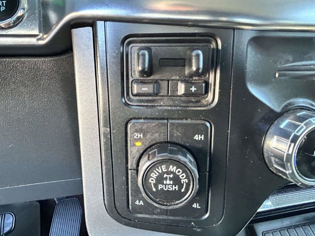 Certified 2022 Ford F150 Lariat w/ Max Trailer Tow Package AWD/4WD image 29