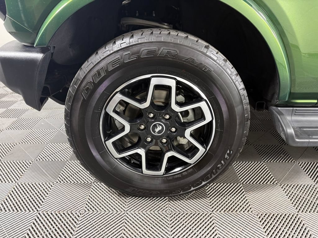 Certified 2025 Ford Bronco Outer Banks AWD/4WD image 11