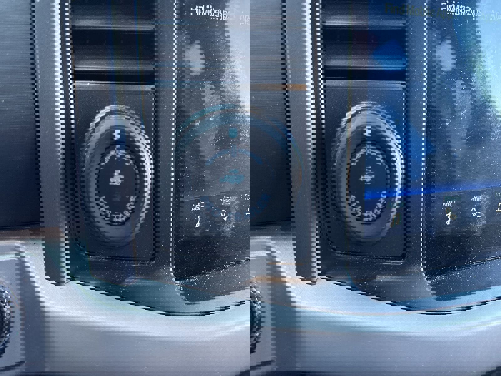 Certified 2022 Ford F150 XLT w/ Equipment Group 302A High image 27