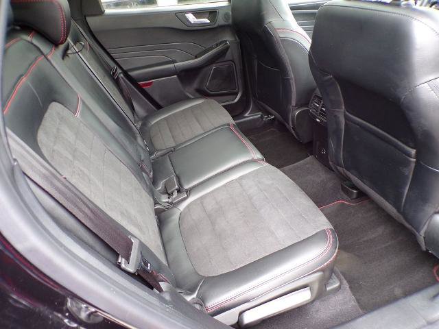 Certified 2022 Ford Escape SEL w/ SEL Stealth AWD Package image 12