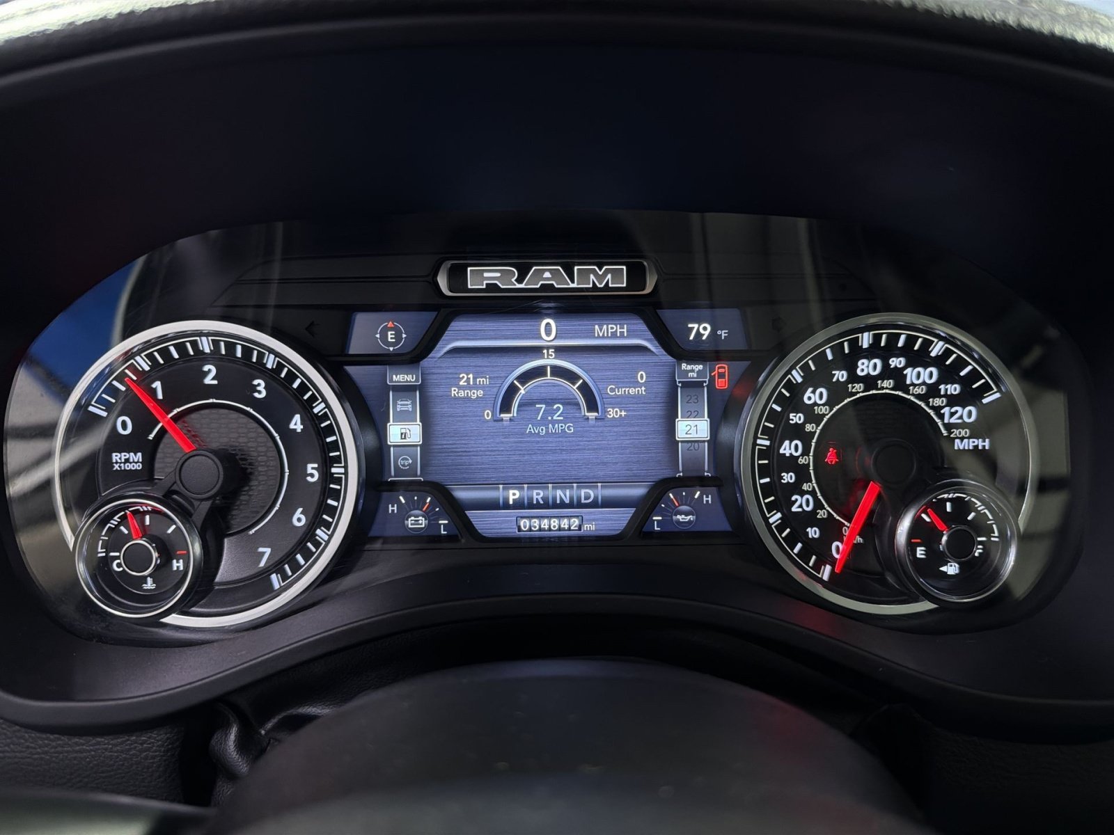 Used 2022 RAM 1500 Laramie AWD/4WD image 29