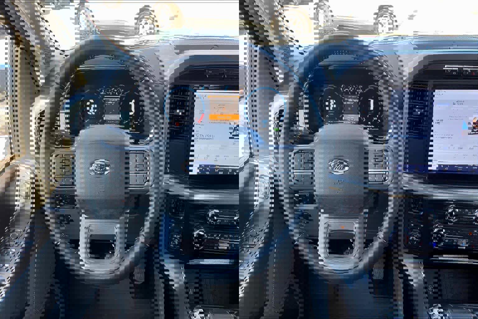 Certified 2022 Ford F150 Lariat w/ Equipment Group 502A High image 7