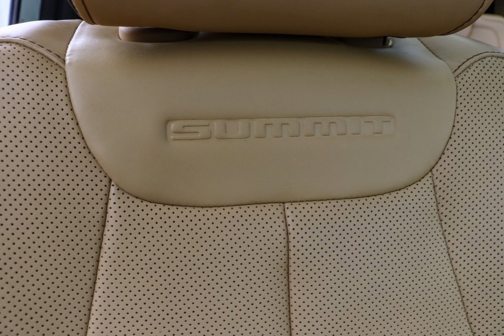Used 2024 Jeep Grand Cherokee L Summit image 27