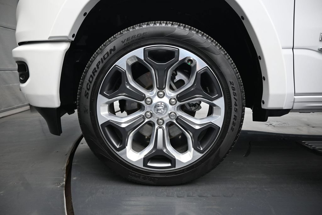 Used 2024 RAM 1500 Limited AWD/4WD image 24