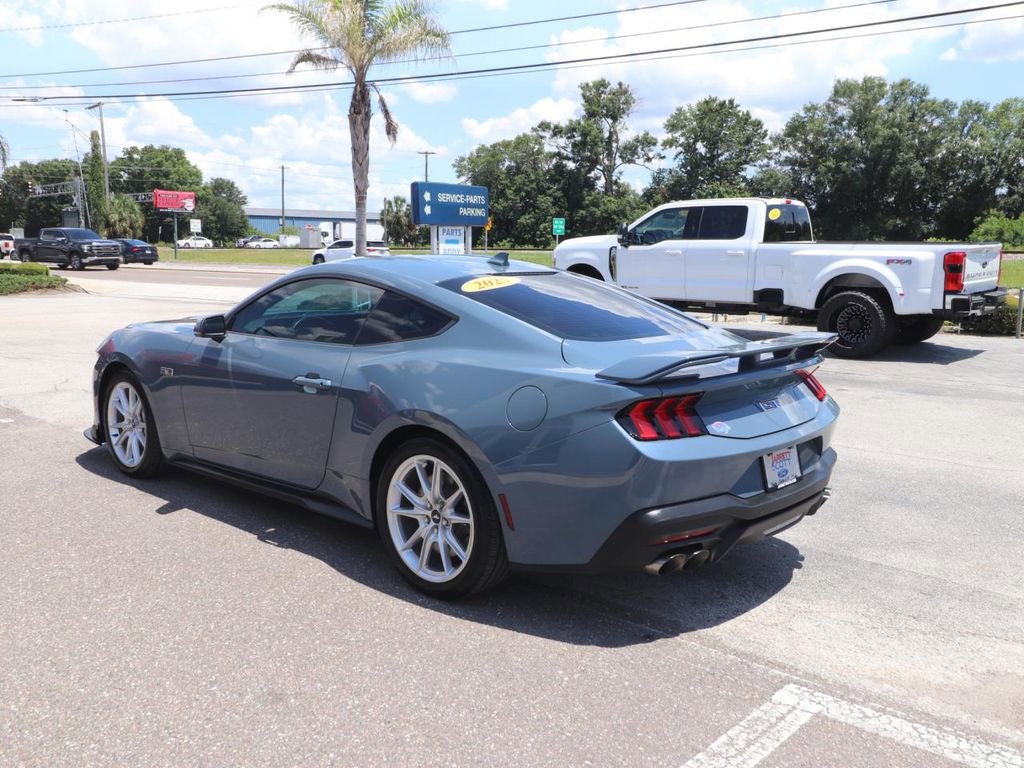 Certified 2025 Ford Mustang GT Premium RWD image 10