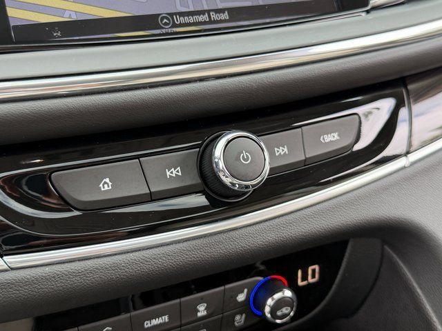 Used 2018 Buick Enclave Premium w/ Trailering Package AWD/4WD image 40