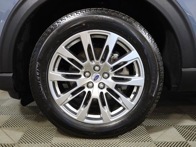 Certified 2025 Ford Explorer Active w/ Active Comfort Package image 25