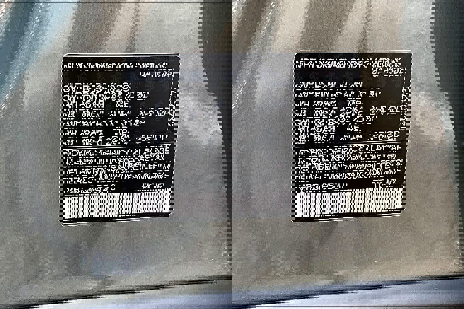 Used 2025 Volkswagen Atlas SEL Premium R-Line image 36