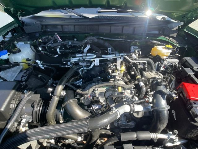 Certified 2025 Ford Bronco Outer Banks AWD/4WD image 12
