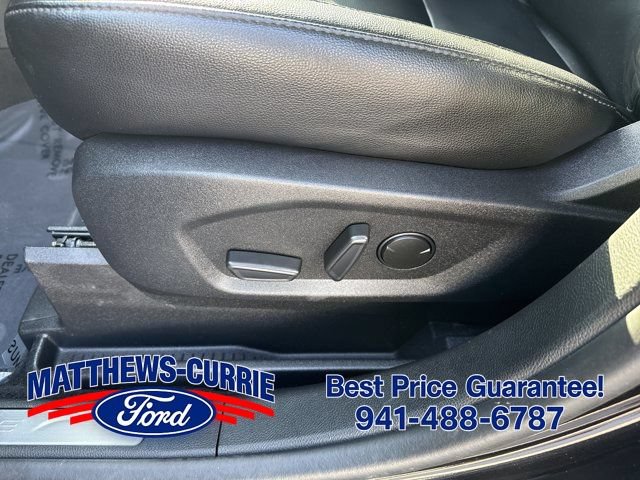 Certified 2024 Ford Edge Titanium AWD/4WD image 10