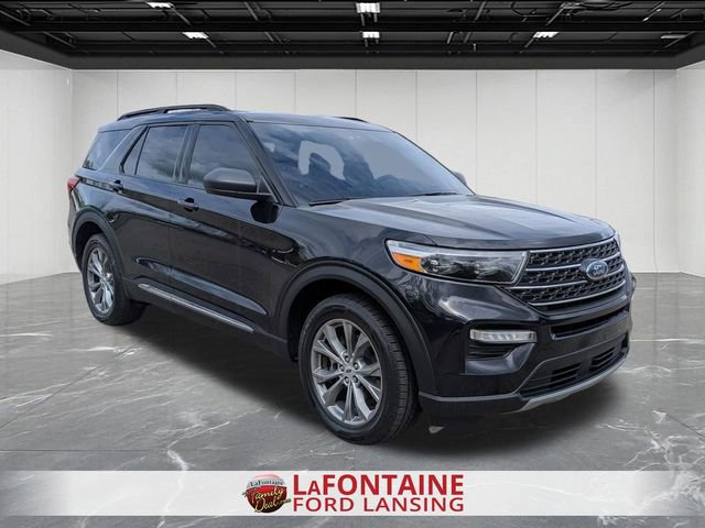 Certified 2022 Ford Explorer XLT w/ Equipment Group 202A AWD/4WD image 7
