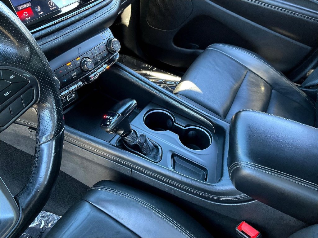 Used 2021 Dodge Durango GT w/ Blacktop Package AWD/4WD image 39