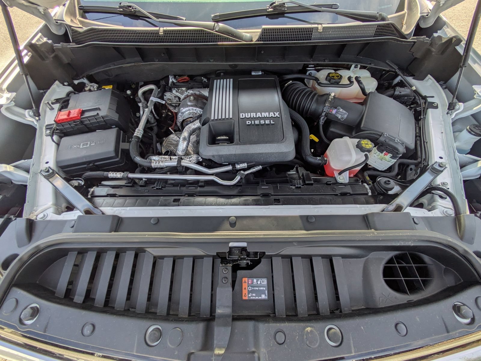 Used 2024 Chevrolet Silverado 1500 High Country w/ High Country Premium Package AWD/4WD image 6