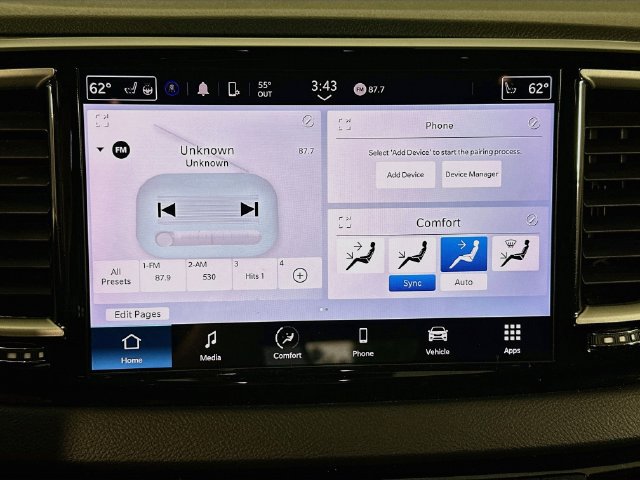 Used 2024 Chrysler Pacifica Touring-L FWD image 28