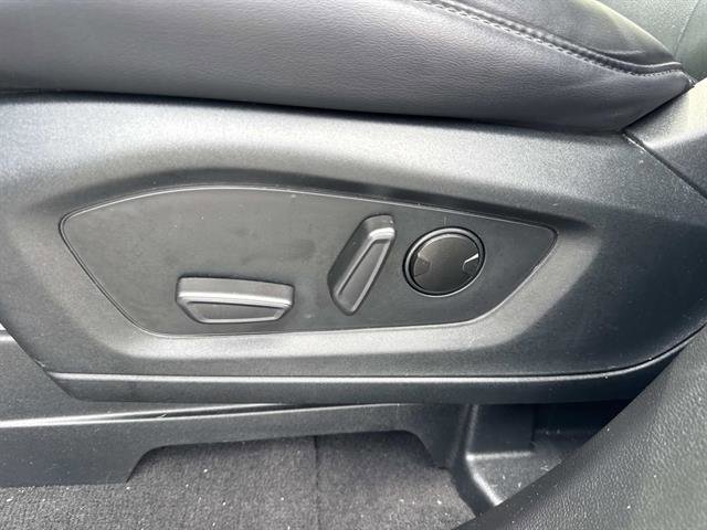 Certified 2023 Ford Explorer XLT w/ Equipment Group 202A image 19