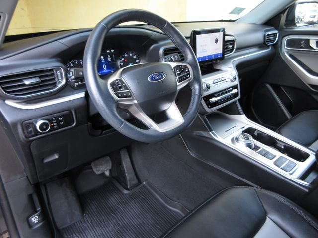 Certified 2023 Ford Explorer XLT w/ Equipment Group 202A image 14