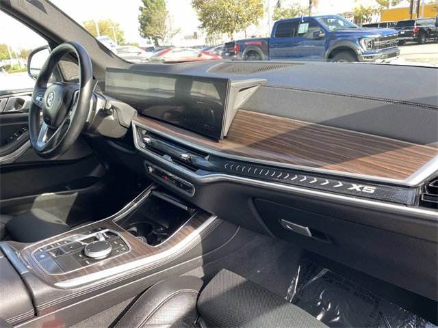 Used 2024 BMW X5 sDrive40i w/ Premium Package image 34